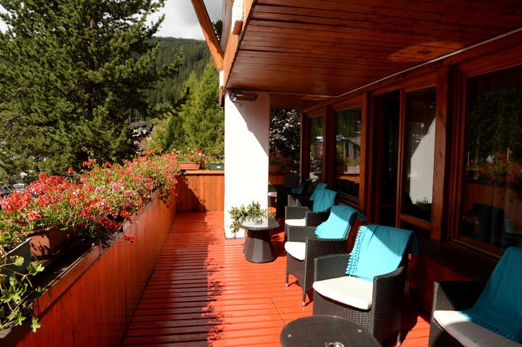 Style Hotel Grifone Мадонна-ди-Кампильо Экстерьер фото